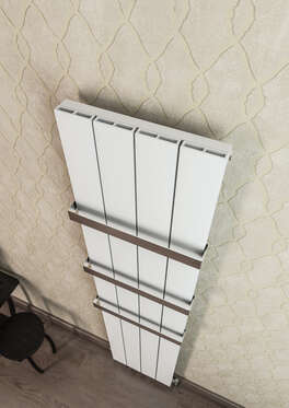 Warma Drama Askılı Dikey Alüminyum Radyatör 375x1800 - Thumbnail