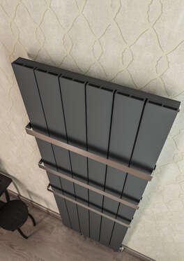 Warma Drama Askılı Dikey Alüminyum Radyatör 565x1800 - Thumbnail